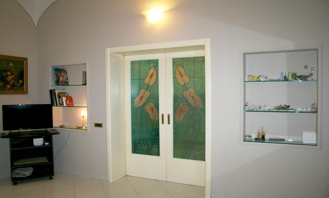 Montebello - Termini Station Apartamento *